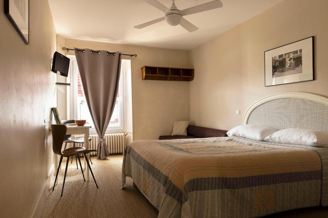 Hotel L'Edgar Port-Lesney Zewnętrze zdjęcie